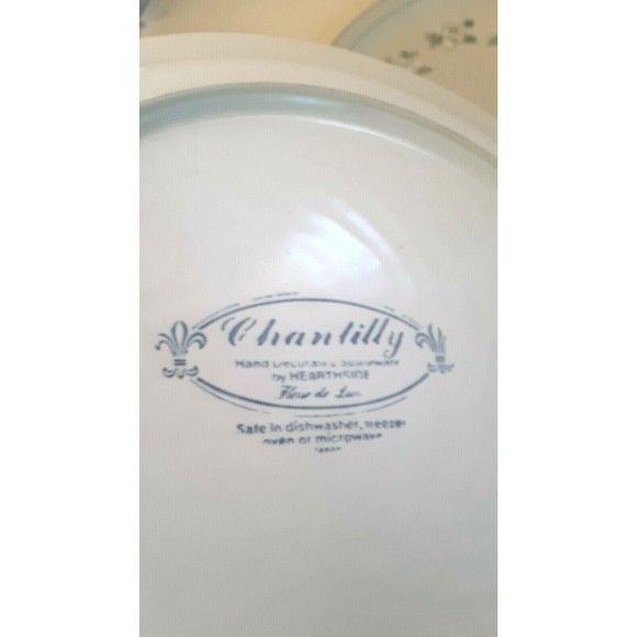 2 Chantilly Dinner Plates Fleur de Lune Hand Decorated Stoneware by Hearthside - Picture 5 of 5